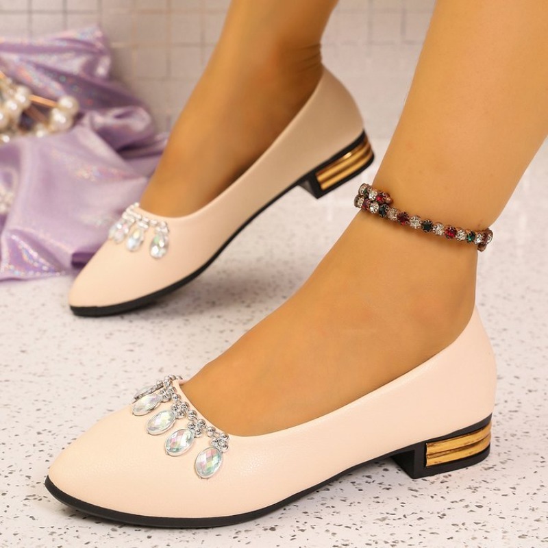 Damskie baleriny z ostrym nosk – Pointed Toe Flat recenzja i cena