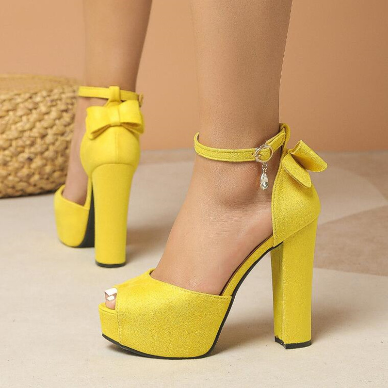 Żółte zamszowe sandały na plat – Women'S Shoes Yellow recenzja i cena